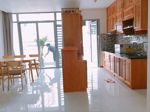 apartment for rent in Vinhomes Central Park Binh Thanh  District HCM BT105P3602 (3)